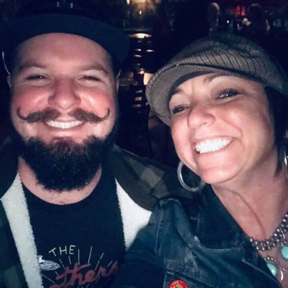 Meet your Posher, Heather - Picture 1 of 1